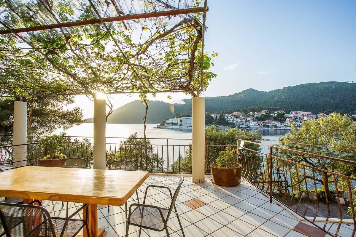 Apartment, Mehrere Betten | Balkon