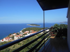 Appartamento, letti multipli | Balcone