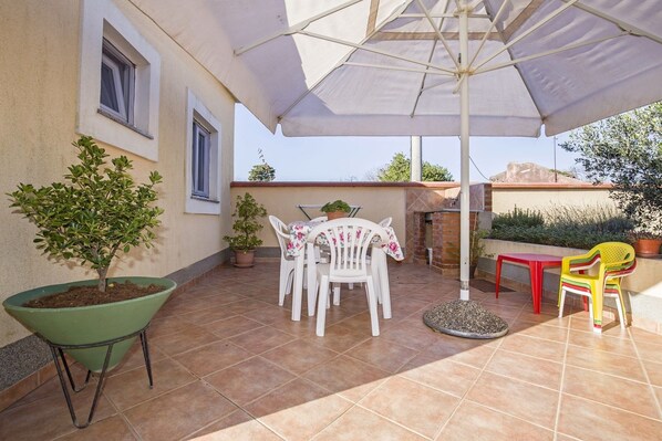 House, 1 Double Bed with Sofa bed | Terrace/patio