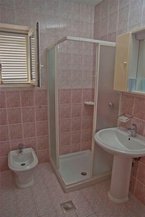 Bathroom - Villa Ana Jadranovo (Crikvenica)