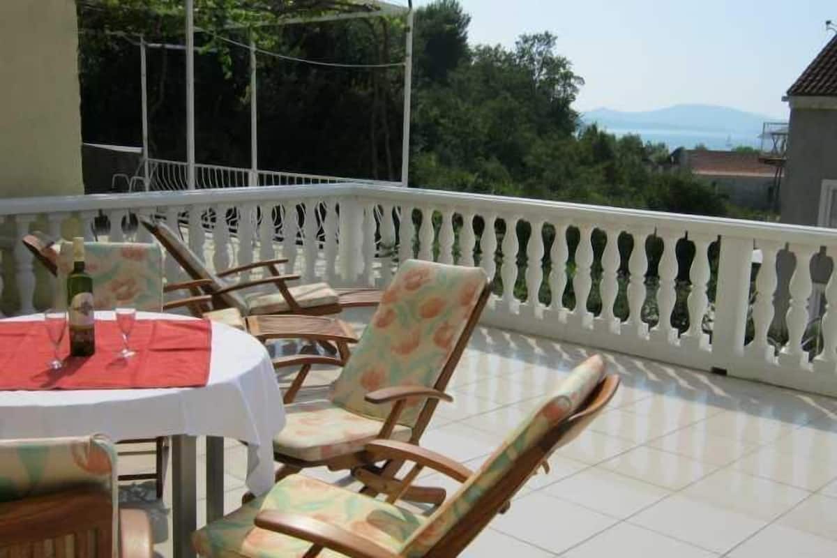 Appartement, 2 lits doubles | Balcon