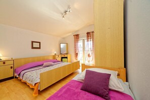 Apartment, 1 Double Bed with Sofa bed | Free WiFi, bed sheets - Apartments Nada Banjol (Rab)