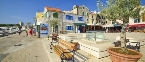 Apartment, 1 Double Bed | Property grounds