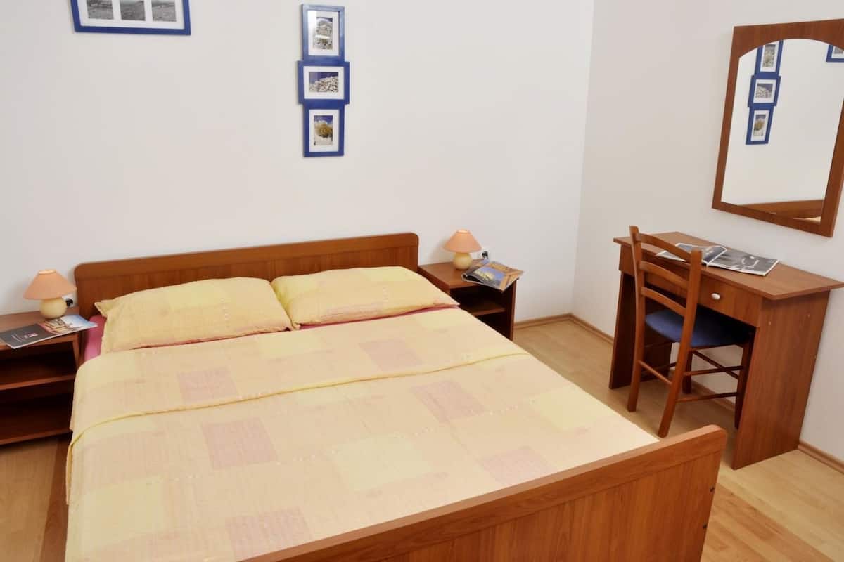 Apartment, Mehrere Betten | Kostenloses WLAN, Bettwäsche