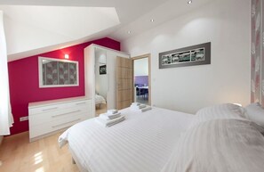 Apartment, 1 Doppelbett und Schlafsofa | Kostenloses WLAN, Bettwäsche