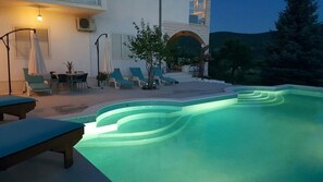 Pool - Villa Almas Neoric (Muc)
