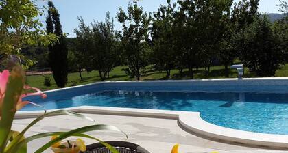 Villa Almas Neoric