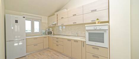 Apartment, Mehrere Betten | Eigene Küche | Herdplatte, Geschirrspüler, Wasserkocher mit Kaffee-/Teezubehör