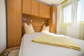 Apartment, Multiple Beds | Free WiFi, bed sheets - Apartments Pavic (Postira)