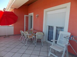 Apartment, 2 Doppelbetten | Terrasse/Patio