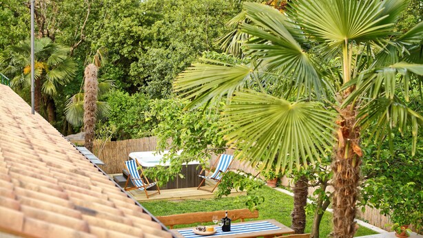 Villa, plusieurs lits | Enceinte de l’hébergement