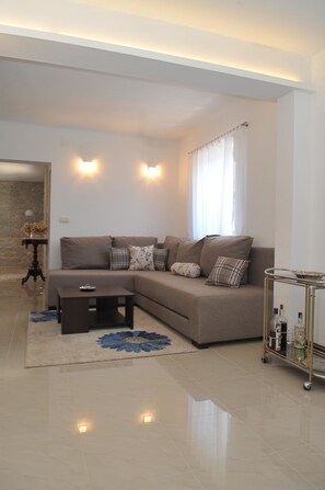 วิลล่า, หลายเตียง | ครัวส่วนตัว | เตาประกอบอาหาร, เครื่องล้างจาน, เครื่องครัว/จาน/ช้อนส้อม