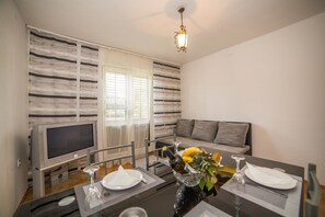 Apartment, 1 Double Bed with Sofa bed | Living room | TV - Apartments Jako (Marina)