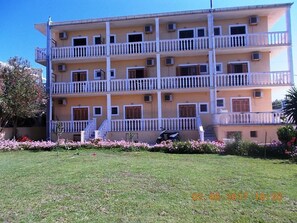 Exterior - Sunset Bay Studios (Corfu)