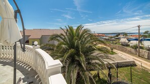 Unclassified image, 5 of 69, button - Apartments Jelena (Rab)