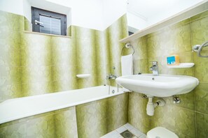 Apartment, Multiple Beds | Bathroom | Shower - Villa Vanja Apartments (Selca)