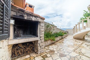 Apartment, Multiple Beds | Property grounds - Villa Vanja Apartments (Selca)