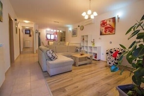 Private kitchen - Apartment Eni (Pula)