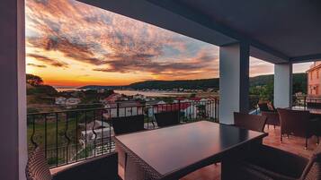 Ferienhaus, Mehrere Betten | Balkon