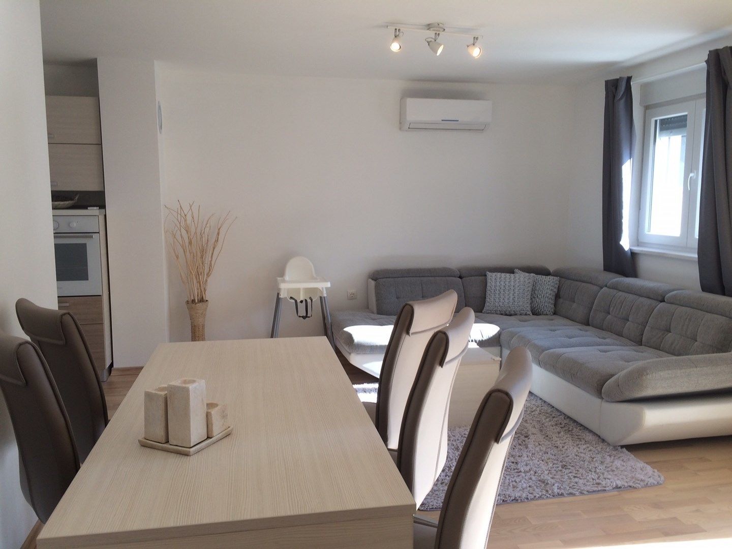 Apartment, Multiple Beds | Living room | TV, DVD player