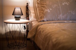 Free WiFi, bed sheets - Holiday Home Ana Bubani (Kanfanar)