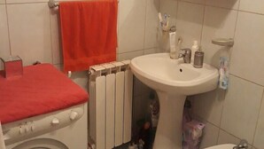 Unclassified image, 4 of 10, button - Apartment Badurina Rijeka (Rijeka)