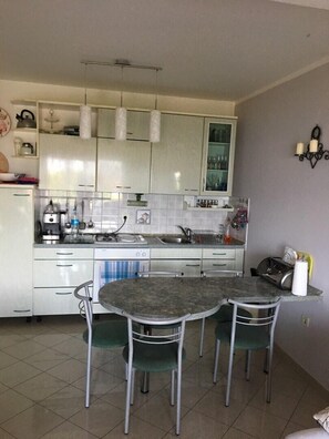 Apartment, 1 Double Bed with Sofa bed | Private kitchen