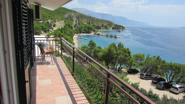 Appartement, plusieurs lits | Balcon