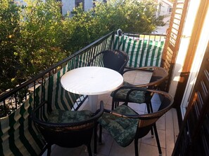 Apartment, Mehrere Betten | Balkon