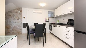 House, Multiple Beds | Private kitchen - Holiday House Neda (Rogoznica)