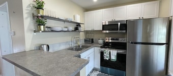 Comfort Home Stays - Central Niagara Ideal For Families or Groups