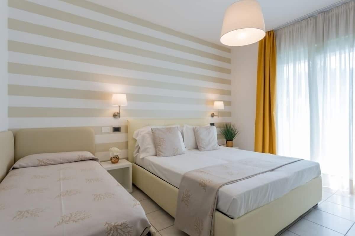 Dreibettzimmer