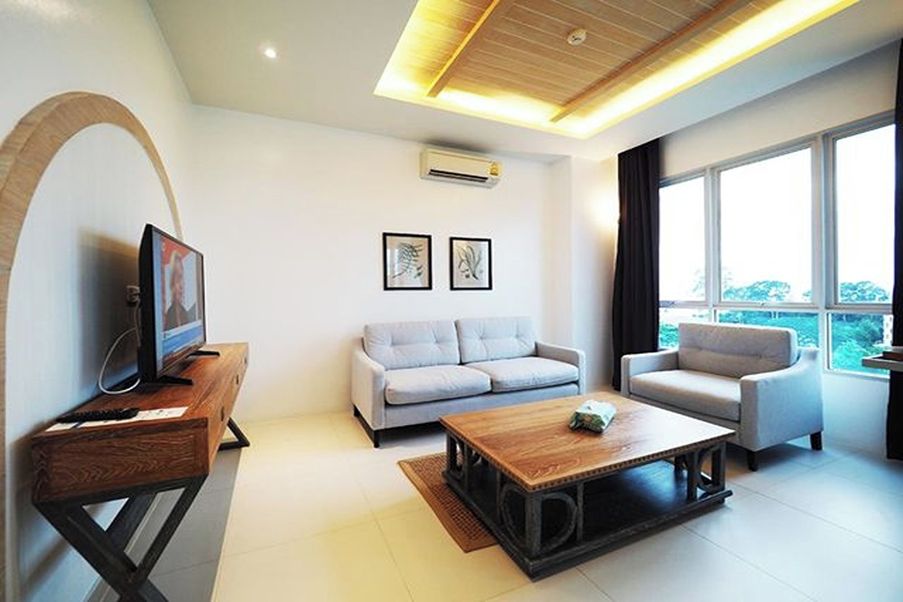 1 Bedroom Suite Jacuzzi Seaview