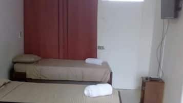 Apartemen Keluarga | Didekorasi berbeda-beda dan dilengkapi dengan perabotan berbeda-beda