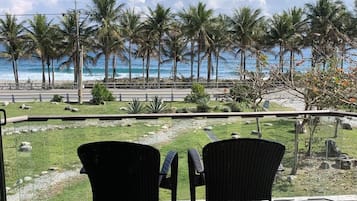 海景雙人房 | 書桌、折疊床/加床、免費無線上網、床單