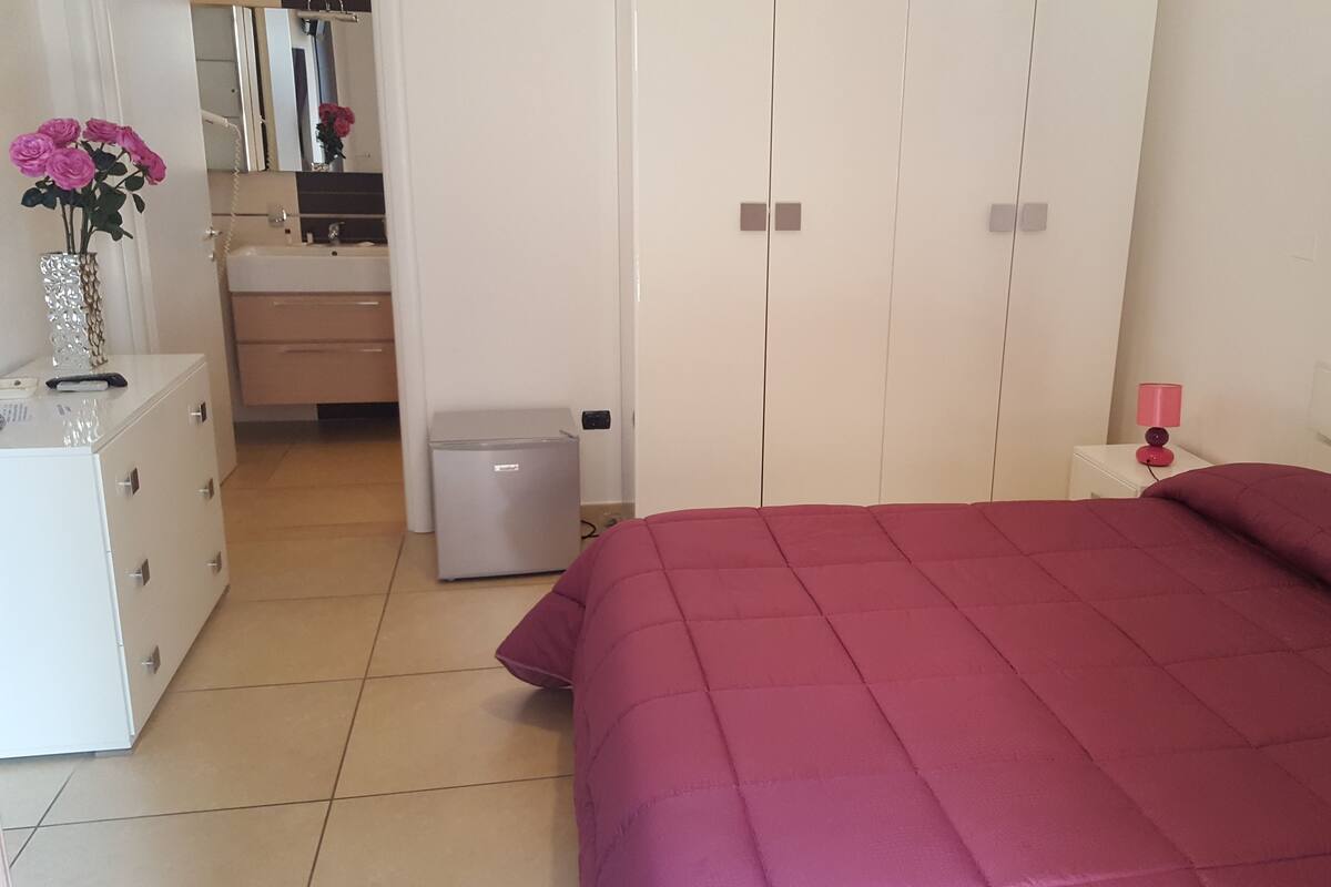 Studio, Multiple Beds, Balcony | Desk, cribs (surcharge), rollaway beds (surcharge), WiFi (free)