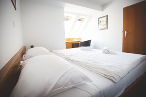 1 habitación, ropa de cama de alta calidad y minibar 