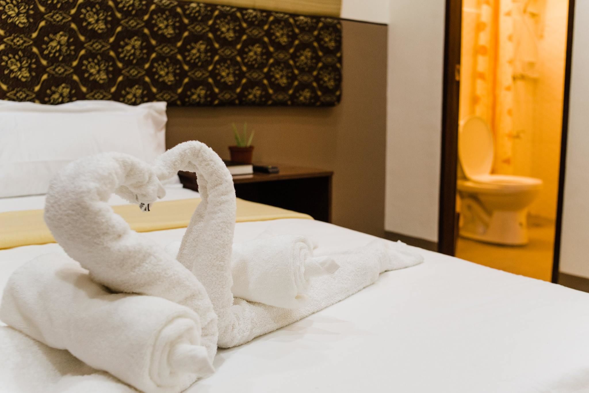 Free WiFi, bed sheets