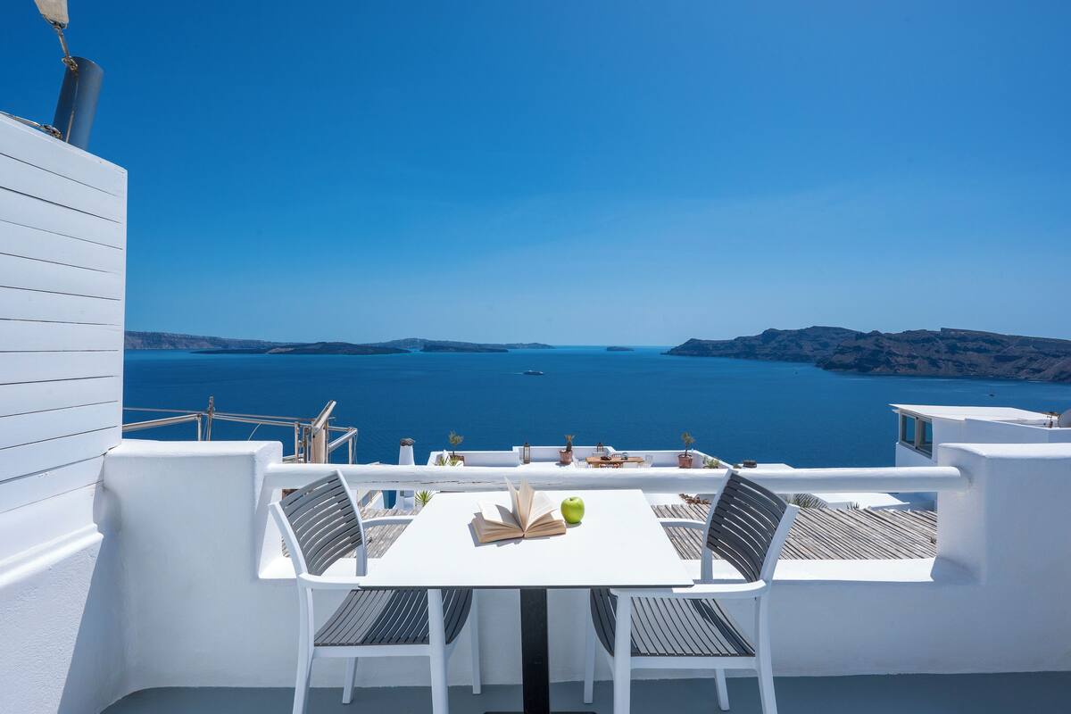 Moonstone Deluxe Suite | Balkon