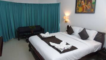 Superior Room | 1 bedroom, Egyptian cotton sheets, premium bedding, laptop workspace