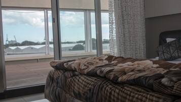 Blackout curtains, iron/ironing board, free WiFi, wheelchair access