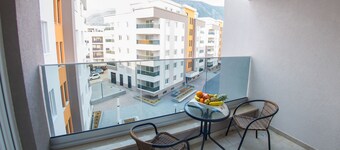 Apartment Oasis