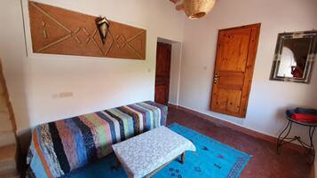 Comfort Suite | Living area