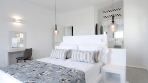 Luxury Villa, Multiple Bedrooms, Sea View (Angels Pearl) | Premium bedding, down comforters, memory foam beds, in-room safe - Angels Estate (Paros)