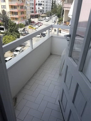 Single Room | Balcony