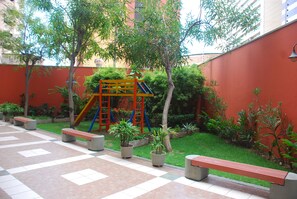 Children’s play area – outdoor - Altavista Apartments (Fortaleza)