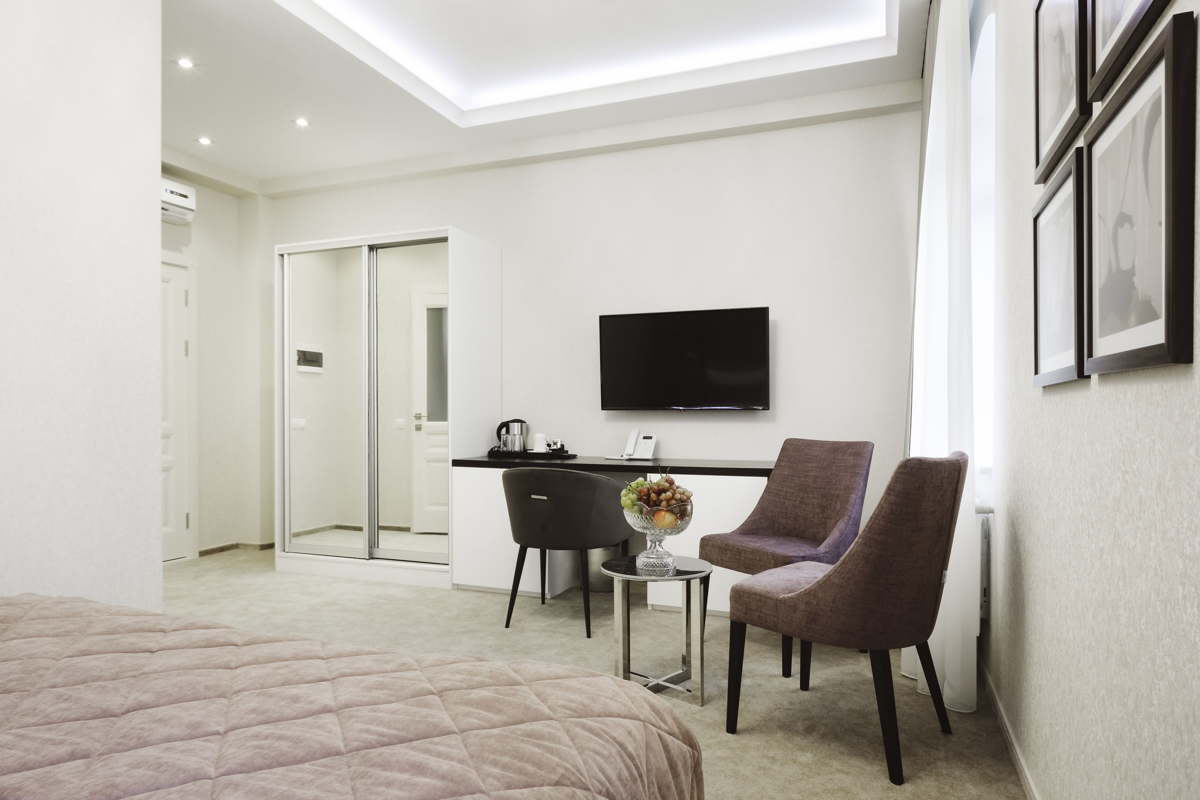 superior double room, 1 king bed | living area | 43-inch led tv with digital channels, tv, netflix