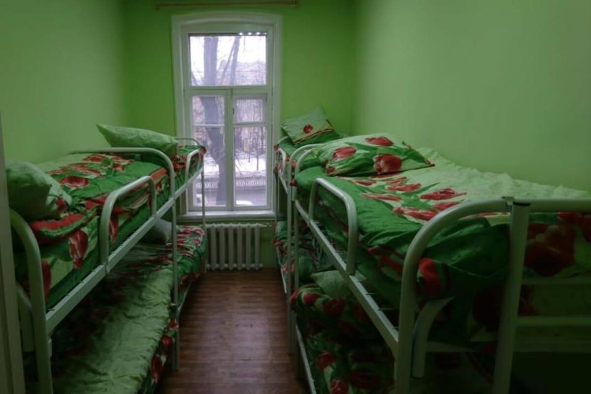 Bed in 10-Beds Mixed Dormitory Room