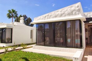 Exterior - Dragon Club II (San Bartolomé de Tirajana)