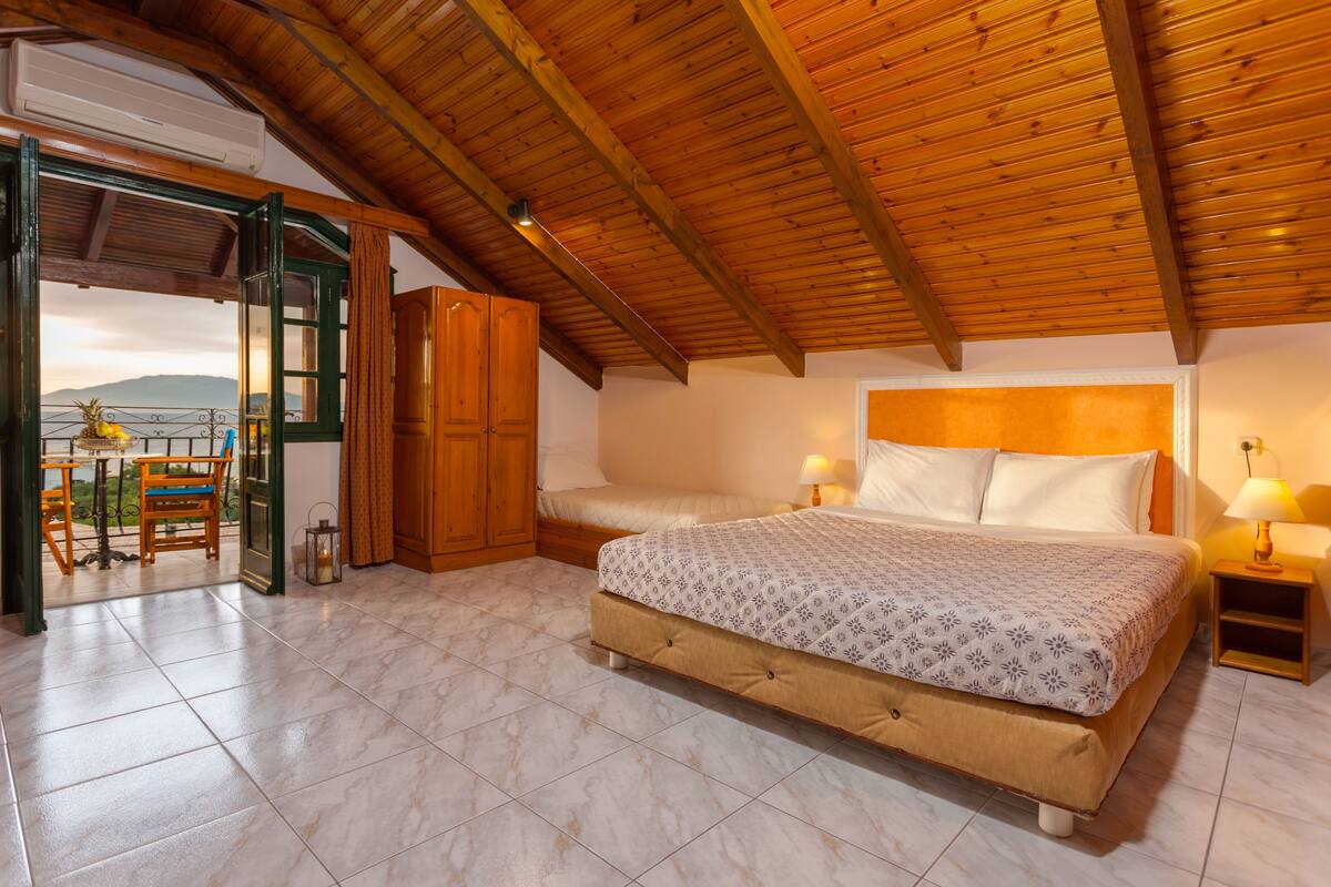 In-room safe, iron/ironing board, free cots/infant beds, free WiFi